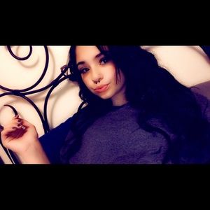 Meet your Posher, Danita